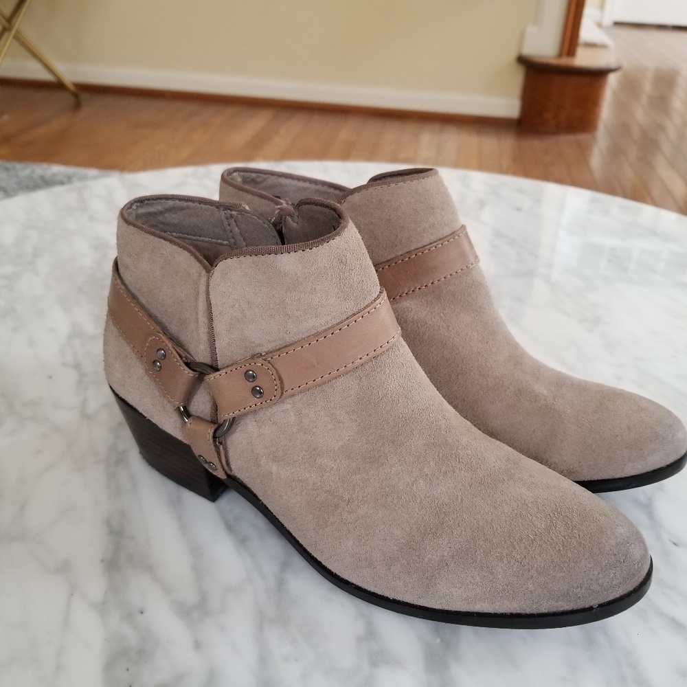 Sam Edelman Tan and Gray Ankle Booties - Picture 2 of 4